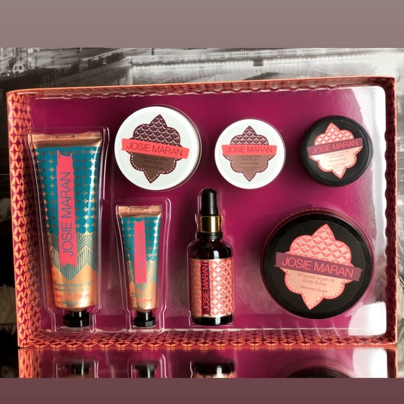 Josie Maran Escape to Morocco Box Set - Picture 5 of 7